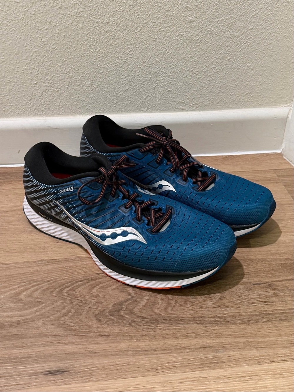 Saucony Guide 13 Men’s Blue Running Athletic Walking Shoes size 12 W